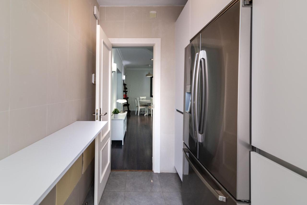 Vb Velazquez 6Bdr Independent Villa เบนัลมาเดนา ภายนอก รูปภาพ