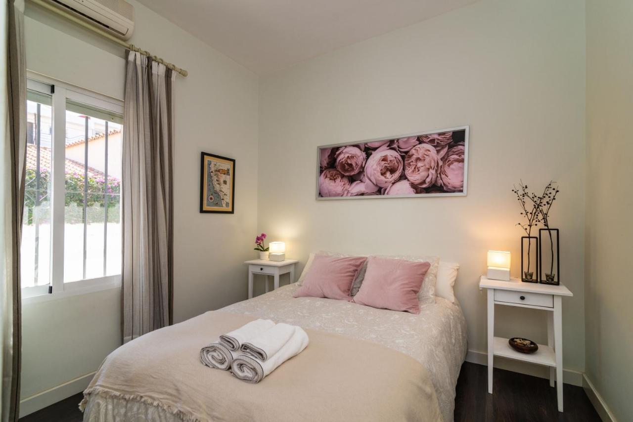 Vb Velazquez 6Bdr Independent Villa เบนัลมาเดนา ภายนอก รูปภาพ